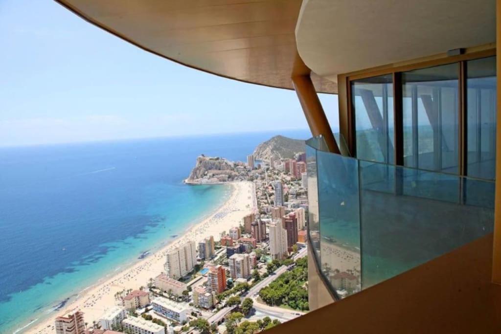 Intempo Sky: Surcando El Cielo Benidorm Dış mekan fotoğraf