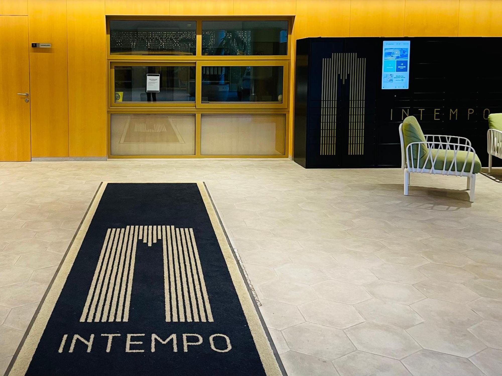 Intempo Sky: Surcando El Cielo Benidorm Dış mekan fotoğraf